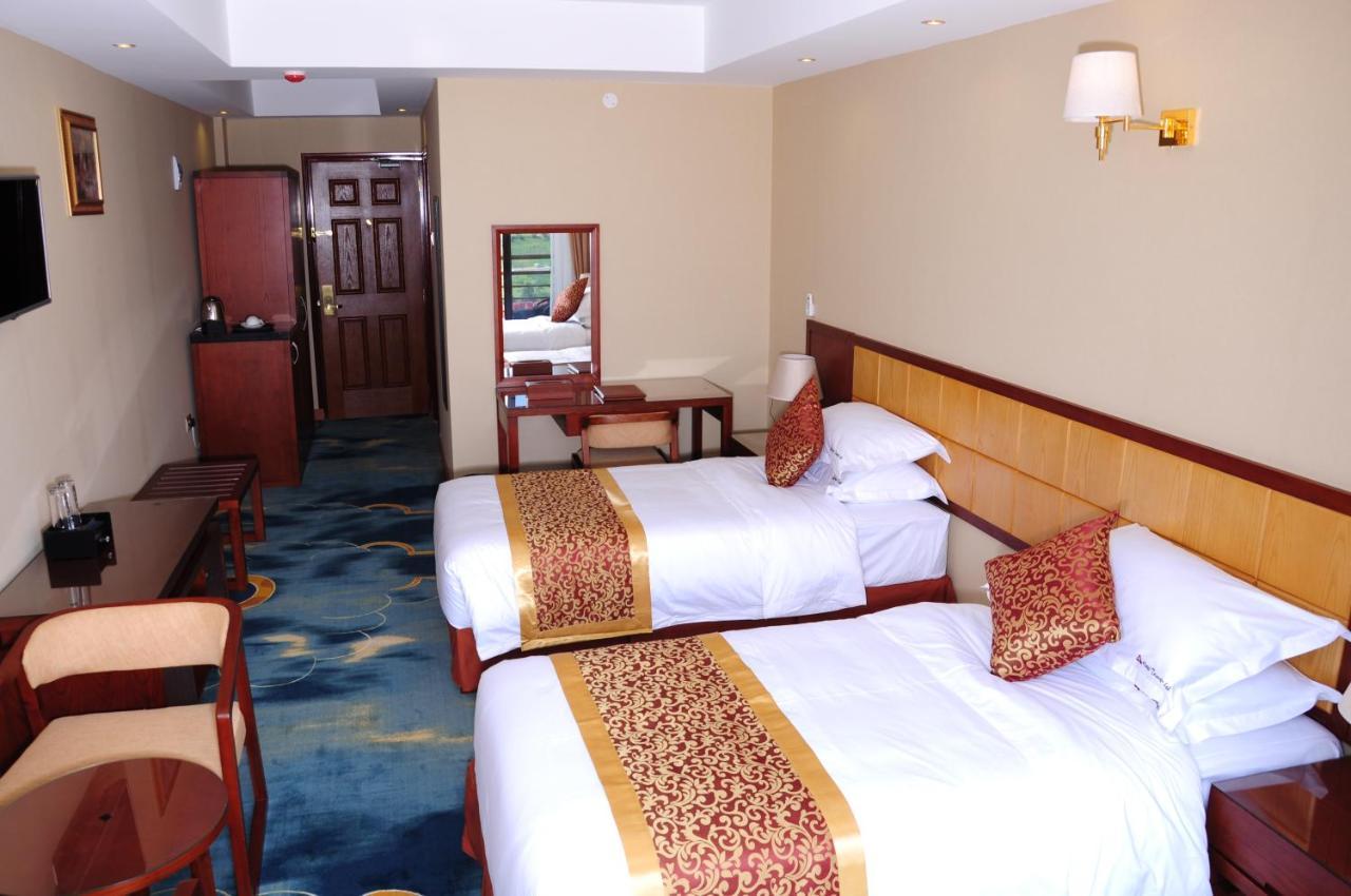 Hotel Triangle Mbarara מראה חיצוני תמונה