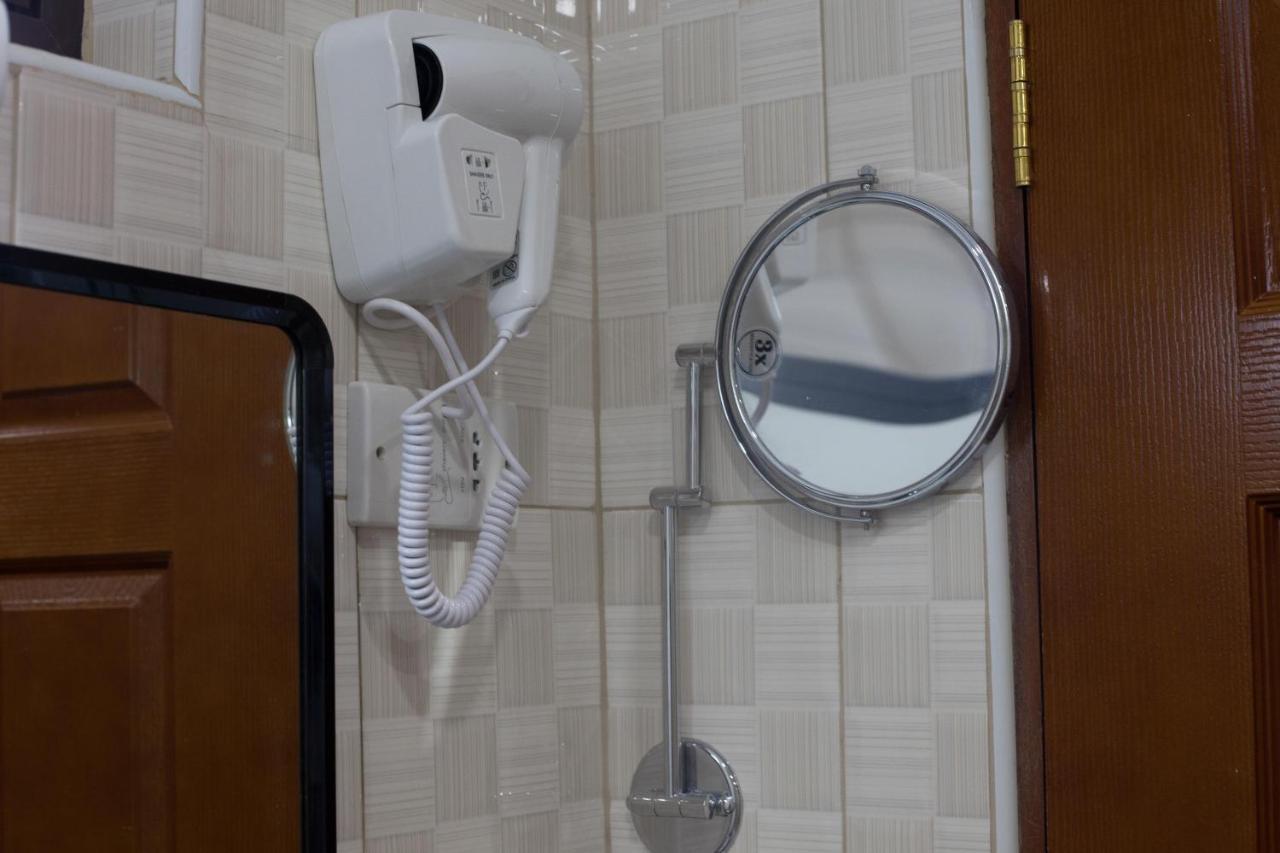 Hotel Triangle Mbarara מראה חיצוני תמונה
