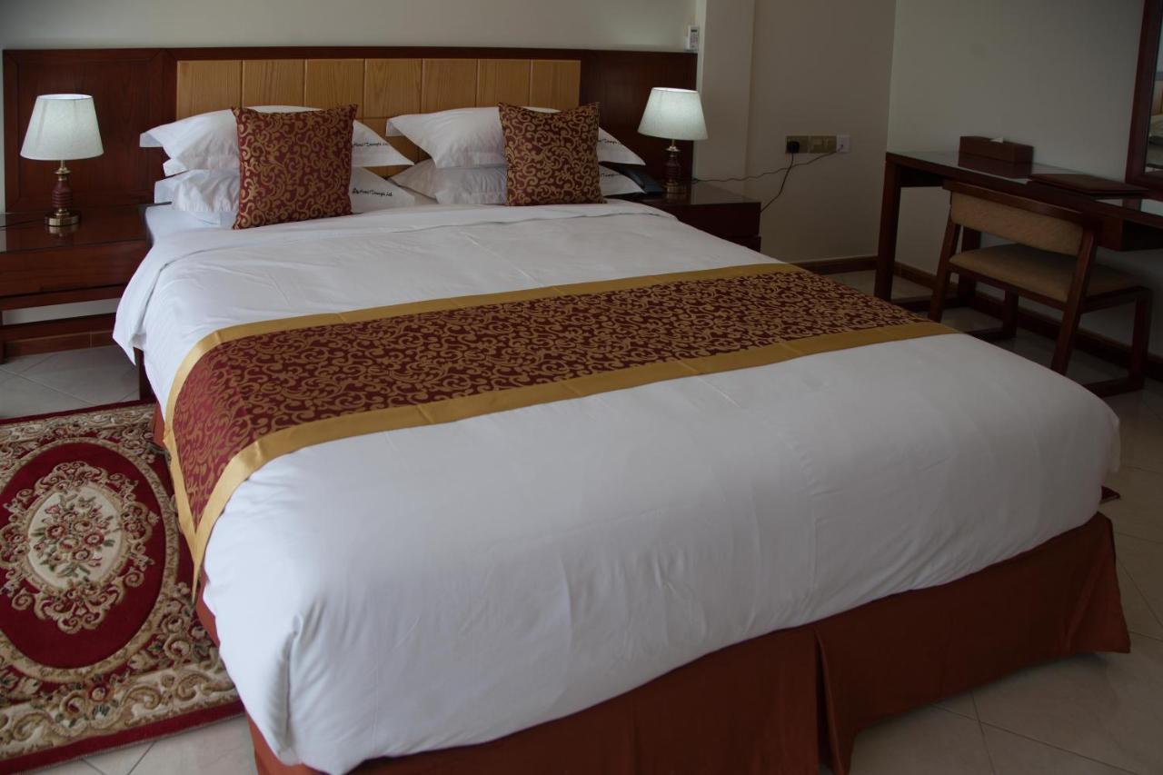 Hotel Triangle Mbarara מראה חיצוני תמונה